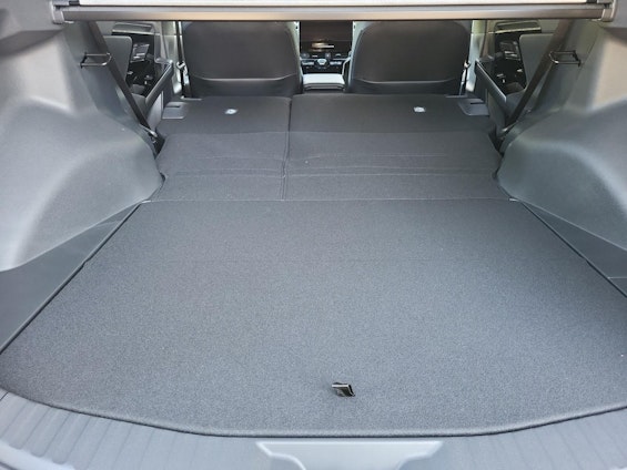 Vehicle image 15 Vehicle image 15