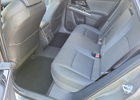 Vehicle image 13 Vehicle image 13