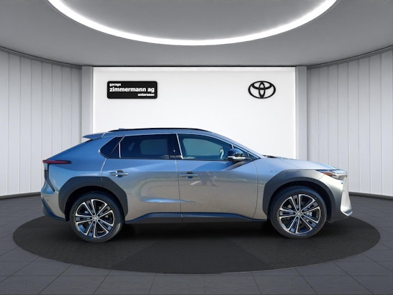 Vehicle image 3 Vehicle image 3