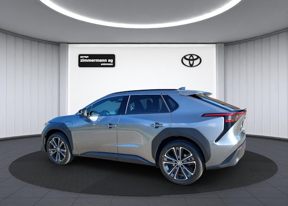 Vehicle image 8 Vehicle image 8