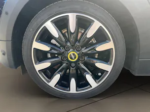 Mini Cooper SE (CH)