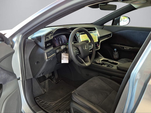 LEXUS RZ 450e Excellence 2