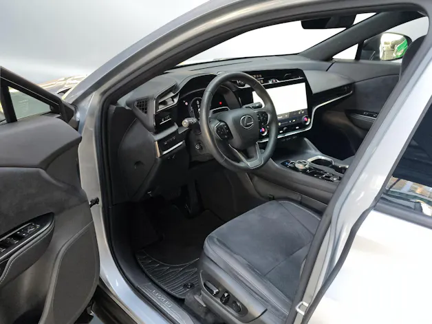 Lexus RZ 450e Excellence