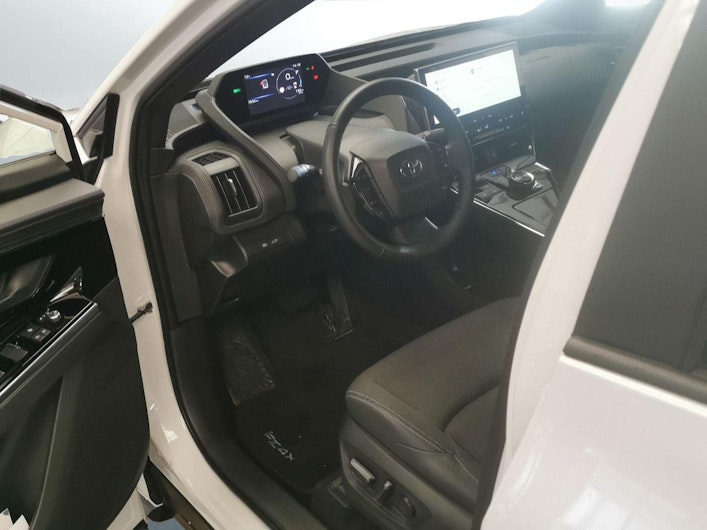 Vehicle image TOYOTA BZ4X