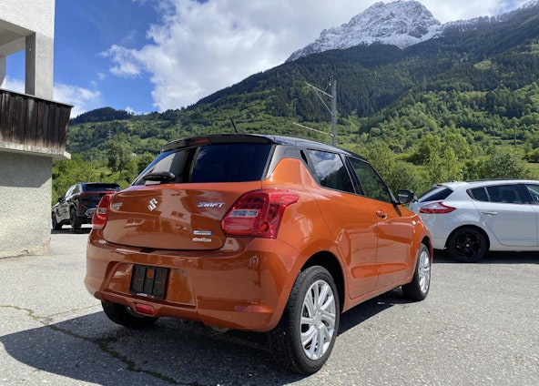 Vehicle image 3 Vehicle image 3