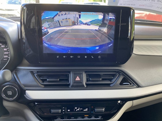 Vehicle image 9 Vehicle image 9