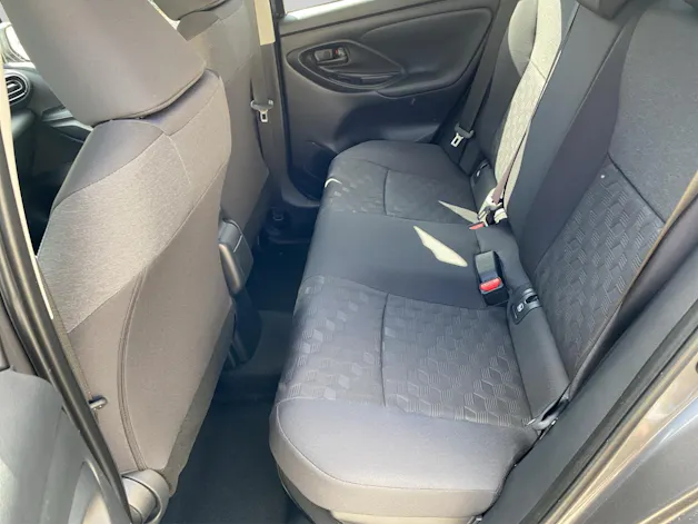 Toyota Yaris 1.5 VVT-i HSD Trend