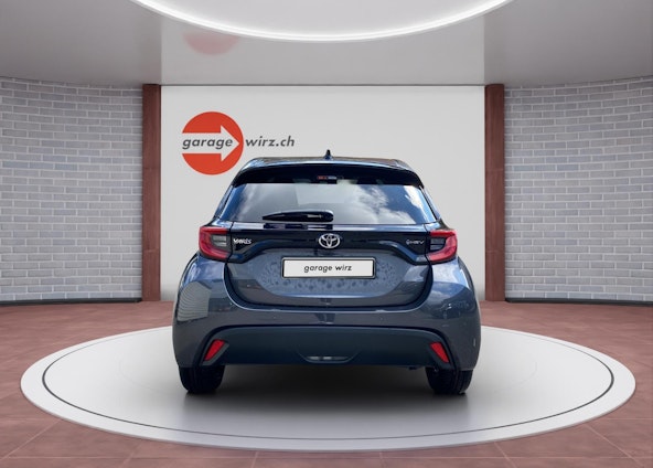 Vehicle image 3 Vehicle image 3