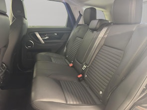 Vehicle image LAND ROVER Discovery Sport 2.0 SD4 200 SE