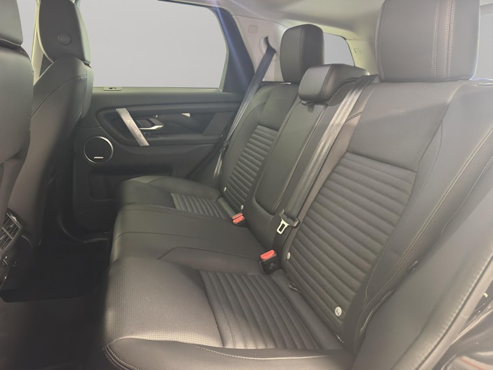 Vehicle image LAND ROVER DISCOVERY SPORT