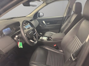 Vehicle image LAND ROVER Discovery Sport 2.0 SD4 200 SE