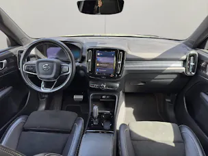 Volvo XC40 P8 AWD Elec R-Design