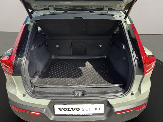 Volvo XC40 P8 AWD Elec R-Design