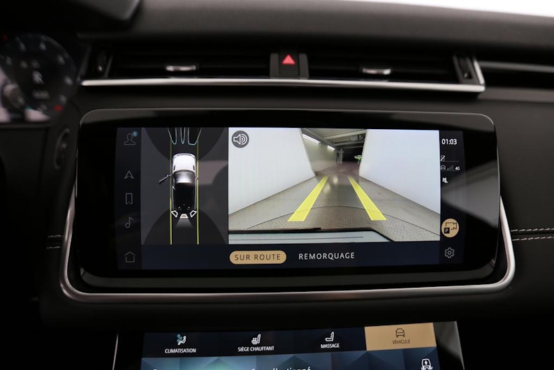 Vehicle image LAND ROVER RANGE ROVER VELAR