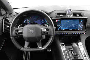 DS Automobiles 7 Crossback 1.6 E-Tense Louvre 4x4 / ab 1.99% Leasing bei Abschluss einer Protect Autoversicherung
