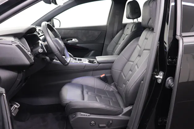DS Automobiles 7 Crossback 1.6 E-Tense Louvre 4x4 / ab 1.99% Leasing bei Abschluss einer Protect Autoversicherung
