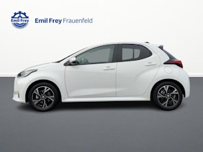 Vehicle image TOYOTA Yaris 1.5 VVT-i HSD Trend