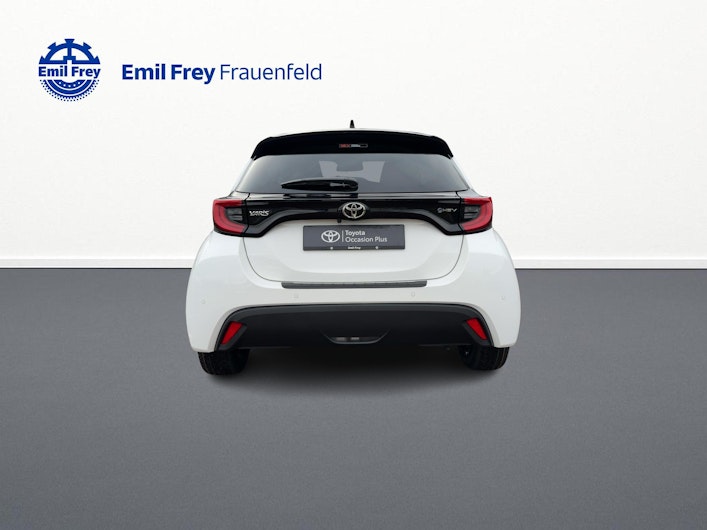 Vehicle image TOYOTA YARIS