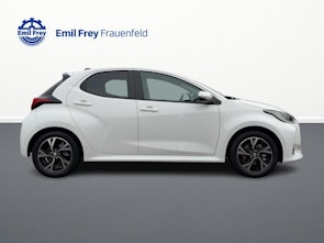 Vehicle image TOYOTA Yaris 1.5 VVT-i HSD Trend