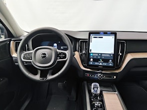 immagine del veicolo VOLVO XC60 2.0 T8 TE Ultra Dark eAWD