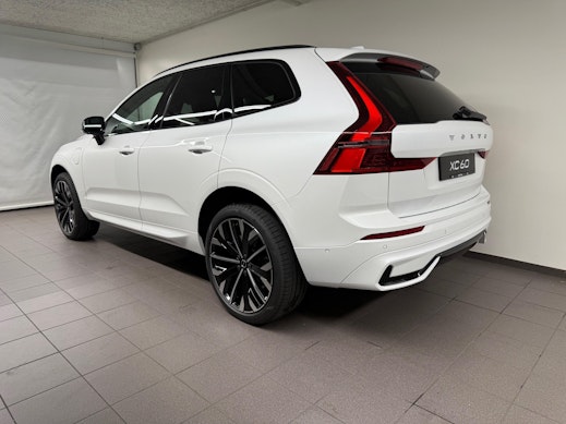VOLVO XC60 2.0 T8 TE Ultra Dark eAWD 3