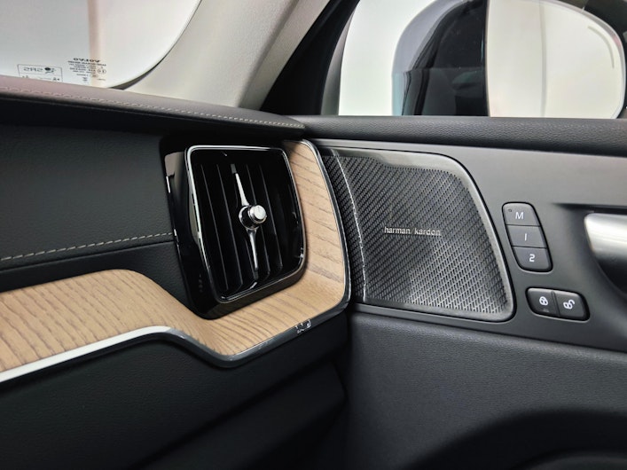 Vehicle image VOLVO XC60