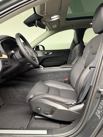 Vehicle image VOLVO XC60