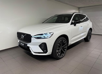 Vehicle image VOLVO XC60 2.0 T8 TE Ultra Dark eAWD