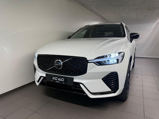 VOLVO XC60 2.0 T8 TE Ultra Dark eAWD 1