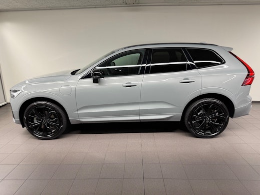 VOLVO XC60 2.0 T6 TE Black Edition eAWD 2