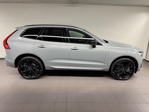 VOLVO XC60 2.0 T6 TE Black Edition eAWD 3