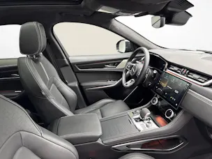 Jaguar F-Pace 3.0 D I6 R-Dynamic HSE AWD