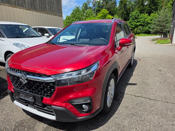 First vehicle image