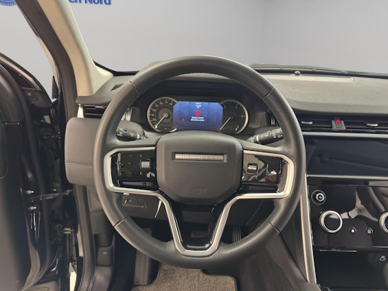 Vehicle image 10 Vehicle image 10