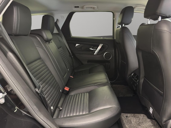 Vehicle image 8 Vehicle image 8