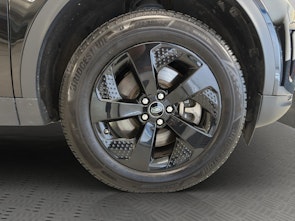 Vehicle image LAND ROVER Discovery Sport 2.0 SD4 200 SE