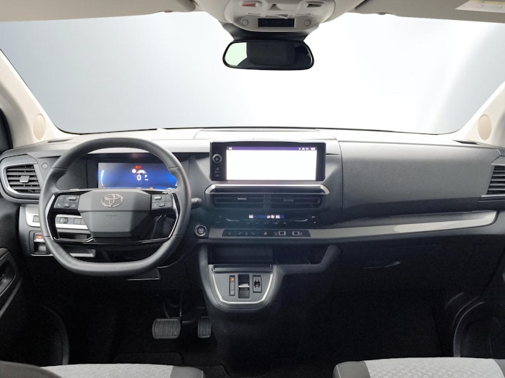 Vehicle image TOYOTA PROACE