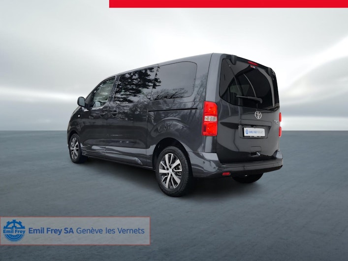 Vehicle image TOYOTA PROACE