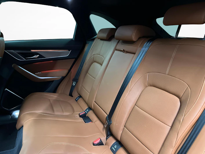 image du véhicule JAGUAR F-PACE