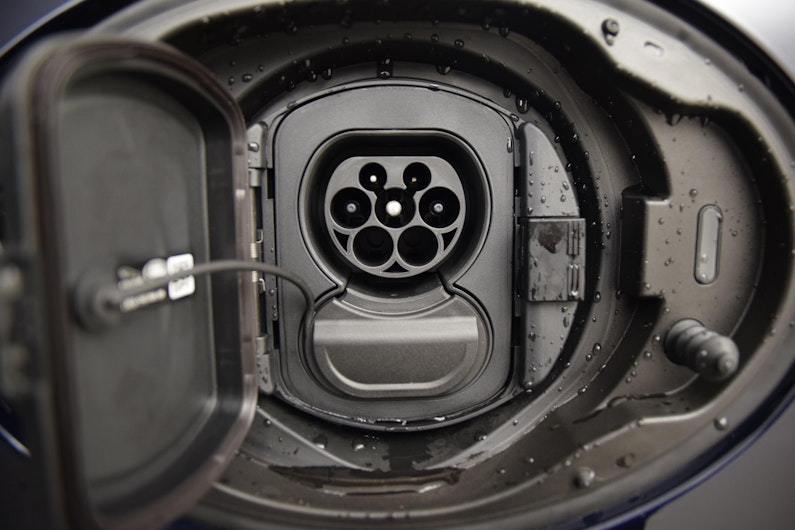 Vehicle image JAGUAR F-PACE