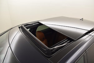 Vehicle image JAGUAR F-Pace 2.0 P400e R-Dynamic HSE 90th Anniversary Ed. AWD