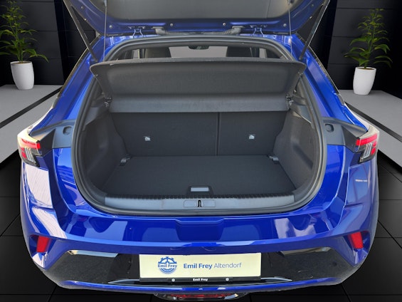 Vehicle image 9 Vehicle image 9