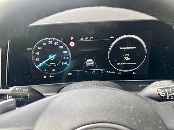 Vehicle image 10 Vehicle image 10