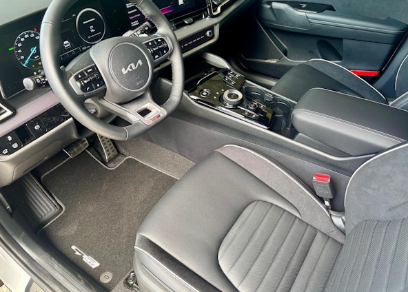 Vehicle image 8 Vehicle image 8