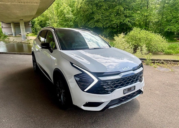 First vehicle image First vehicle image