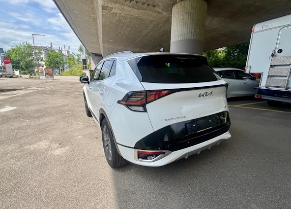 Vehicle image 5 Vehicle image 5