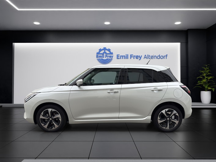 Vehicle image SUZUKI SWIFT