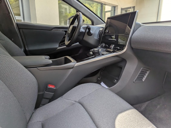 Vehicle image 2 Vehicle image 2