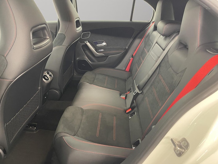 Vehicle image MERCEDES-BENZ A 35 AMG