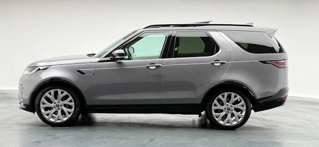 Land Rover Discovery 3.0 D I6 300 S
